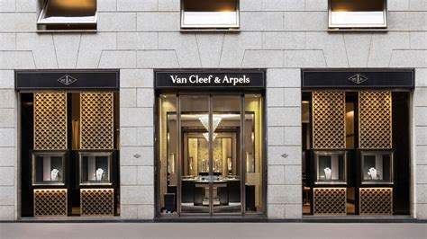 Maison Van Cleef & Arpels – Jewelry and High Jewelry, place 